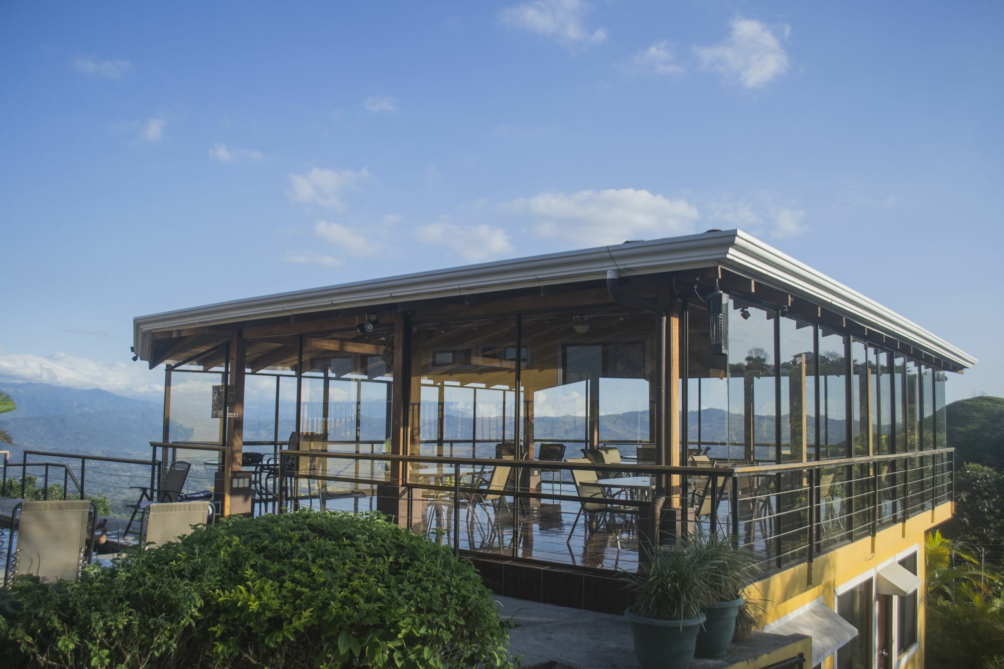 Barons Resort Atenas Exterior photo