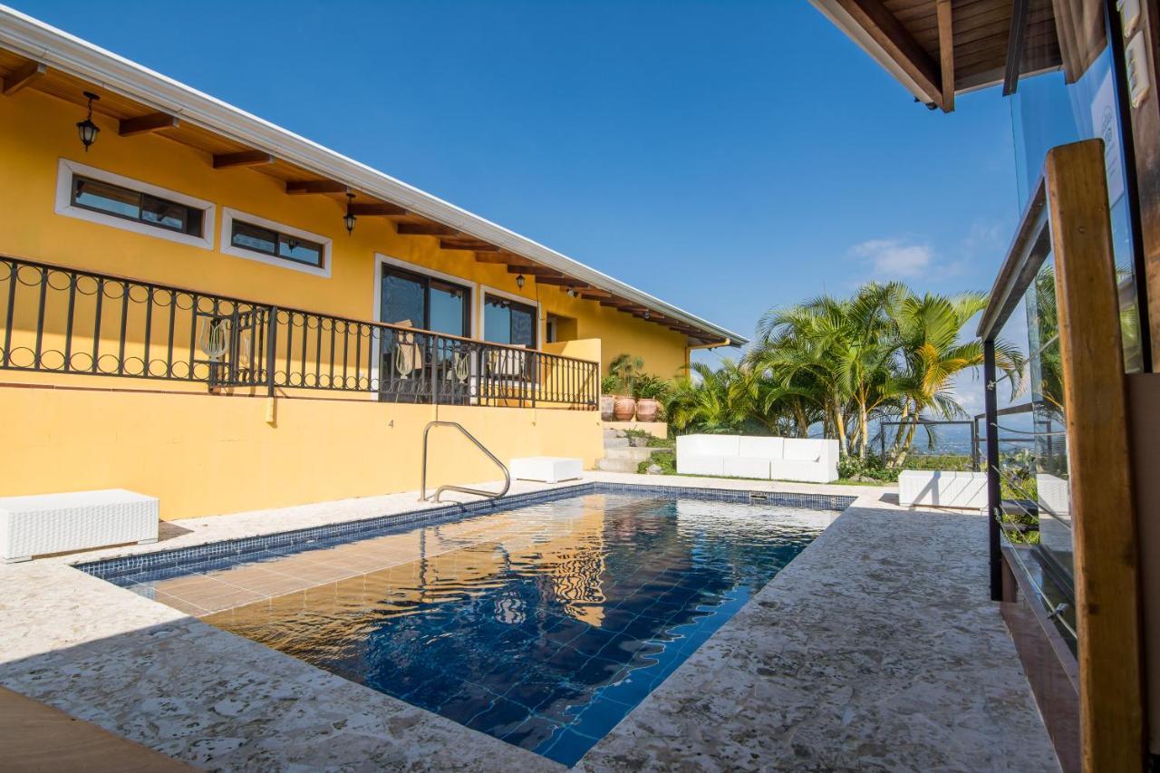 Barons Resort Atenas Exterior photo